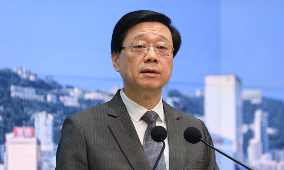 李家超恭賀岑浩輝當選 冀帶領澳門再創高峰