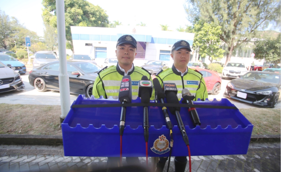 警方打擊非法賽車 拘捕教師護士等14人