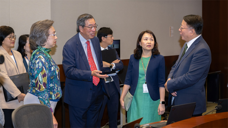 「智識聽」準繩度達93% 行政立法機關走進AI時代