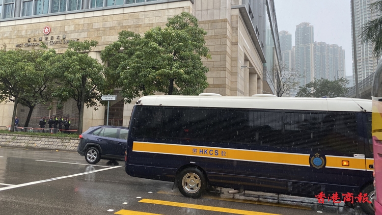 黎智英案 | 黎出庭自辯承認曾資助外國組織 並與多名外國政要見面