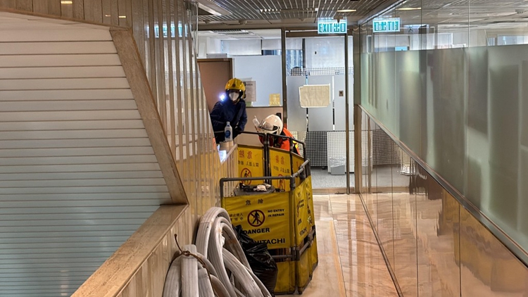 本港一日內發生2宗致命工業意外 18歲學徒墮電梯槽不治