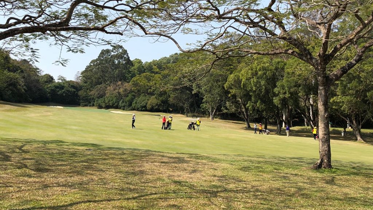 李家超：將研究是否就粉嶺高球場環評案提上訴 不影響整體公屋供應