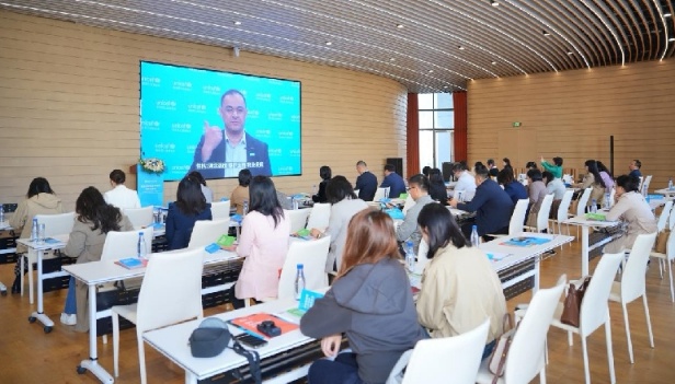 家庭友好型工作場所實踐交流會在深圳舉行