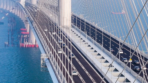 「三向奔赴」——粵港澳大灣區從「硬聯通」「軟聯通」走向「心聯通」