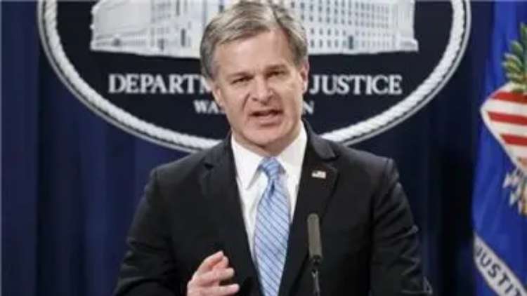 美國FBI局長宣布明年1月提前卸任
