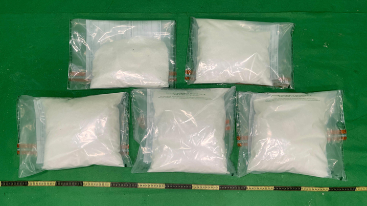 海關機場檢約570萬元懷疑氯胺酮 一名丹麥抵港男子被捕