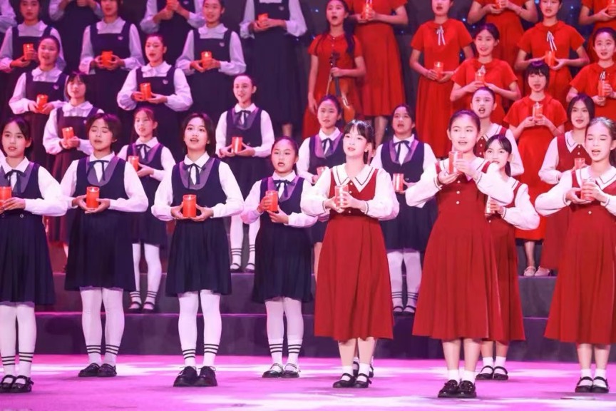 深圳寶安中學舉行辦學40周年成果展暨集團高質量發展大會