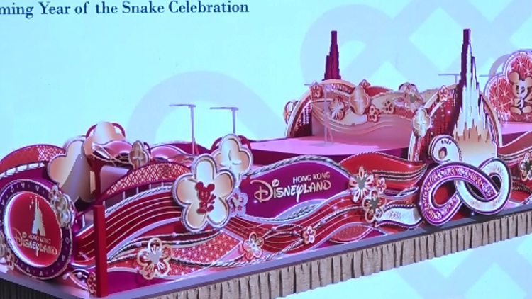 旅發局大年初一舉辦花車巡遊 14個國家和地區55表演團體參與