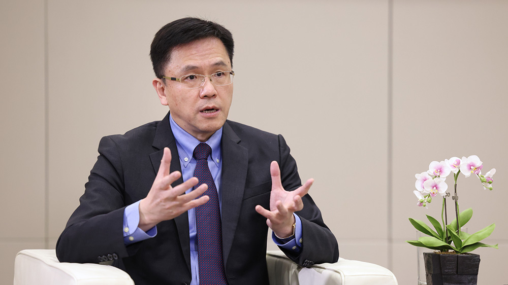 孫東訪問上海和蘇州 考察當地科技園區