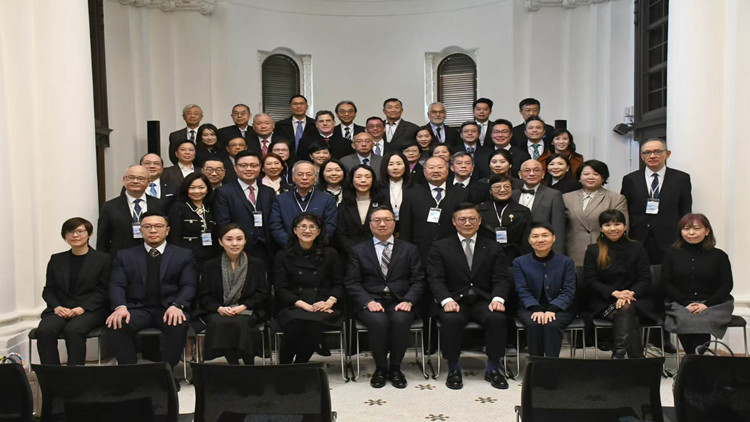 粵港澳大灣區調解員獲頒授證書  林定國：將制度之異轉為制度之利