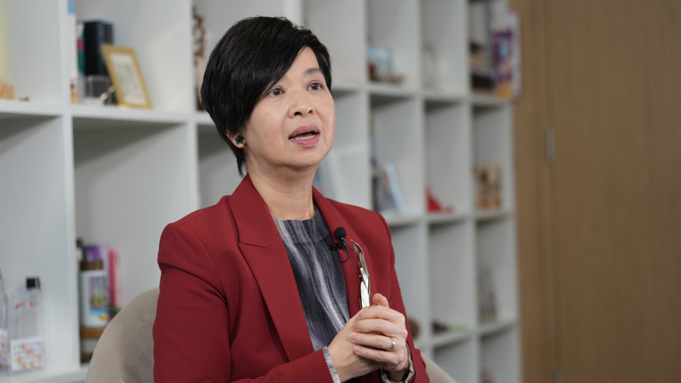 何永賢：未來3至4年一手私樓供應量約10.7萬個單位