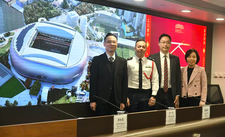 啟德體育園周二演練 主場館上蓋首次打開