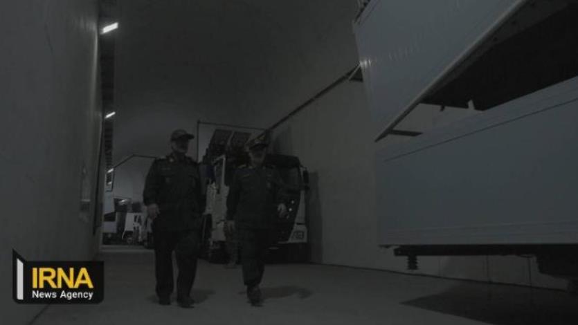 伊朗展示地下「導彈城」 試射反艦巡航導彈：能打擊美艦艇