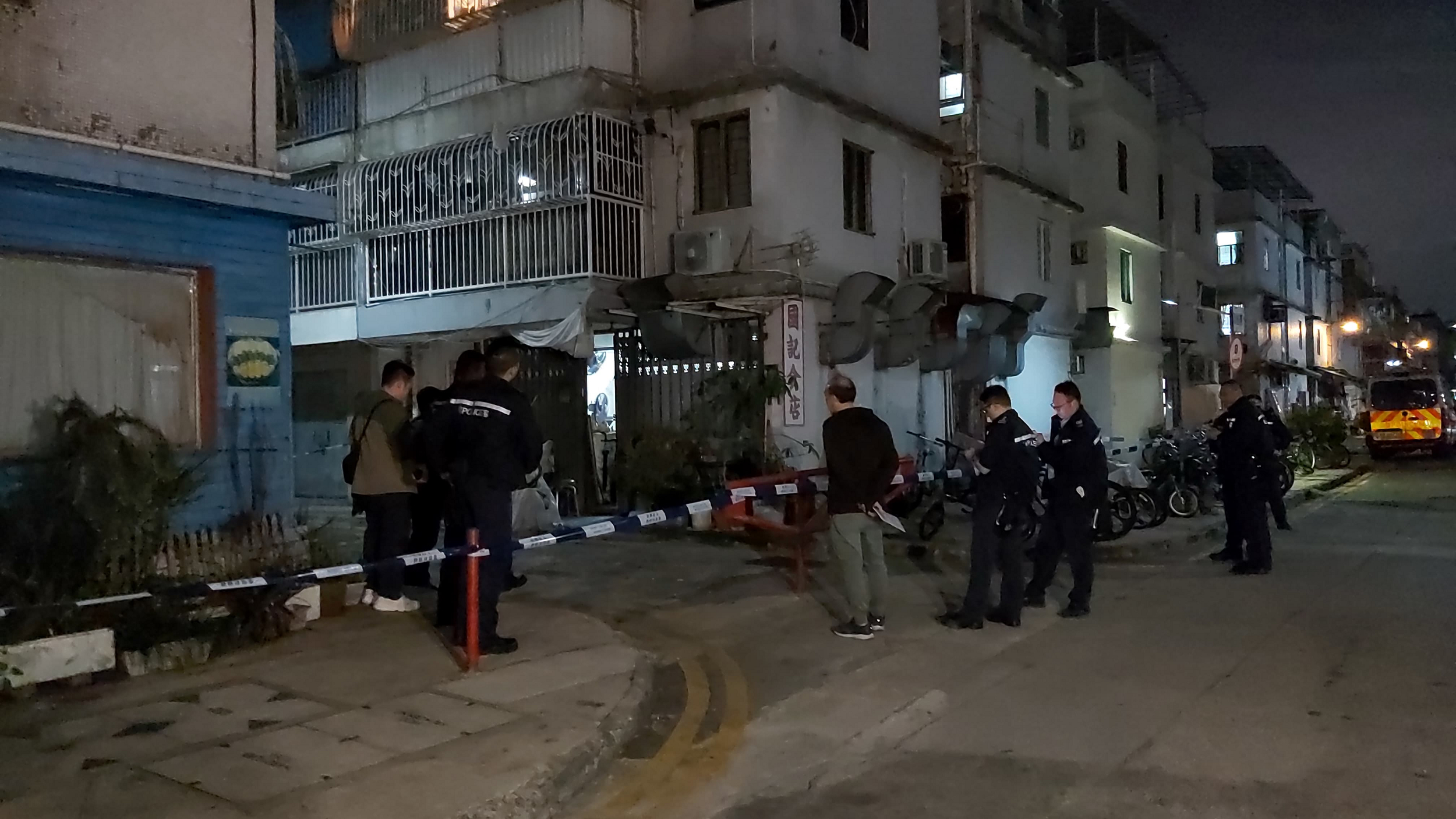 元朗九旬翁與兒伏屍村屋 19歲孫朗屏邨墮斃