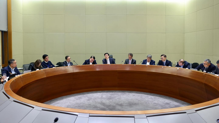 李家超向各司局長提指示：進一步改革破局 盡快執行落實北都河套等重點項目