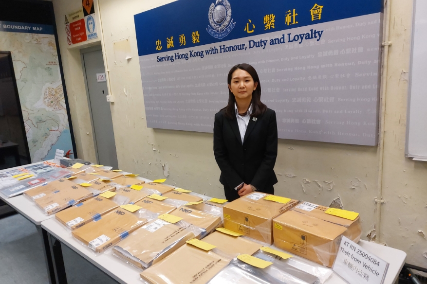 觀塘車內盜竊200萬元電子零件 警方憑天眼拘兩男