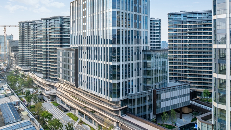 新世界年內擬推杭州甲廈項目 市值約10億元人民幣