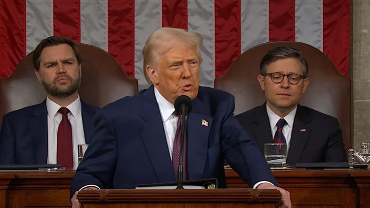 特朗普：美國應廢除拜登時期芯片法案