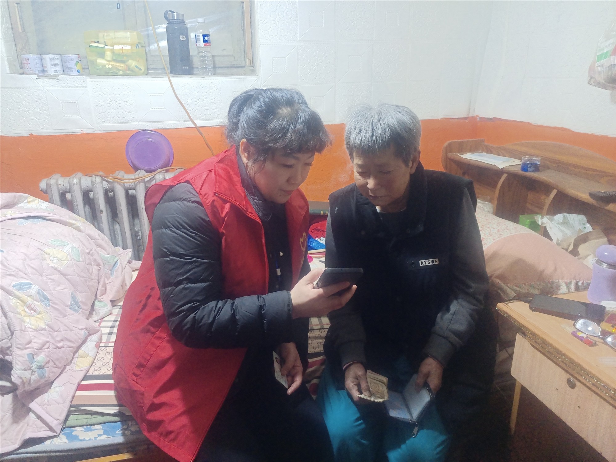 哈市香坊區大慶路街道網格員王琢：四個工作法 奏響為民樂章