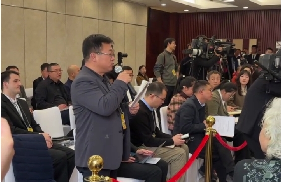 有片丨甘肅代表團開放團組 香港商報記者現場提問