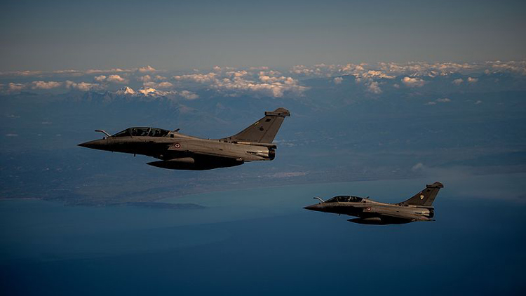 烏空軍使用「幻影-2000」戰機執行防空任務