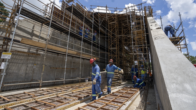 巴西2024年國內生產總值約2萬億美元 按年增長3.4%