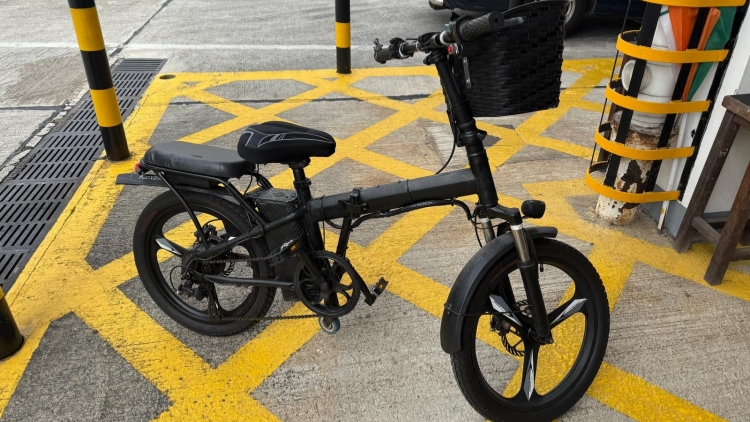 大嶼山打擊交通違例 發逾百張告票拘3人