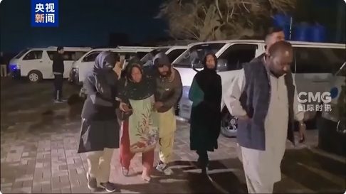 巴基斯坦列車劫持事件結束 21名人質遇害 4名軍人死亡 33名恐怖分子全被消滅