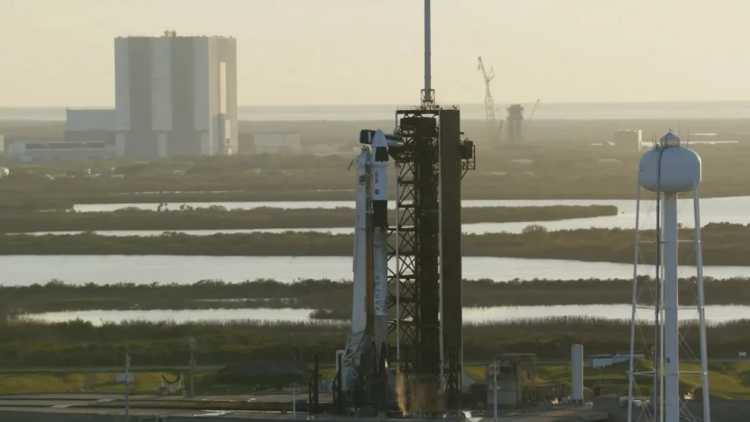 美國龍飛船因技術問題取消發射 滯留太空宇航員歸家再延期