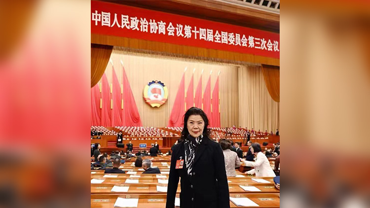 【來論】把握機遇使巾幗光芒照亮香江、建設祖國