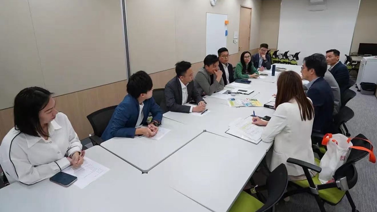 民建聯深水埗團隊晤房署 促靈活解決公屋商場空置問題