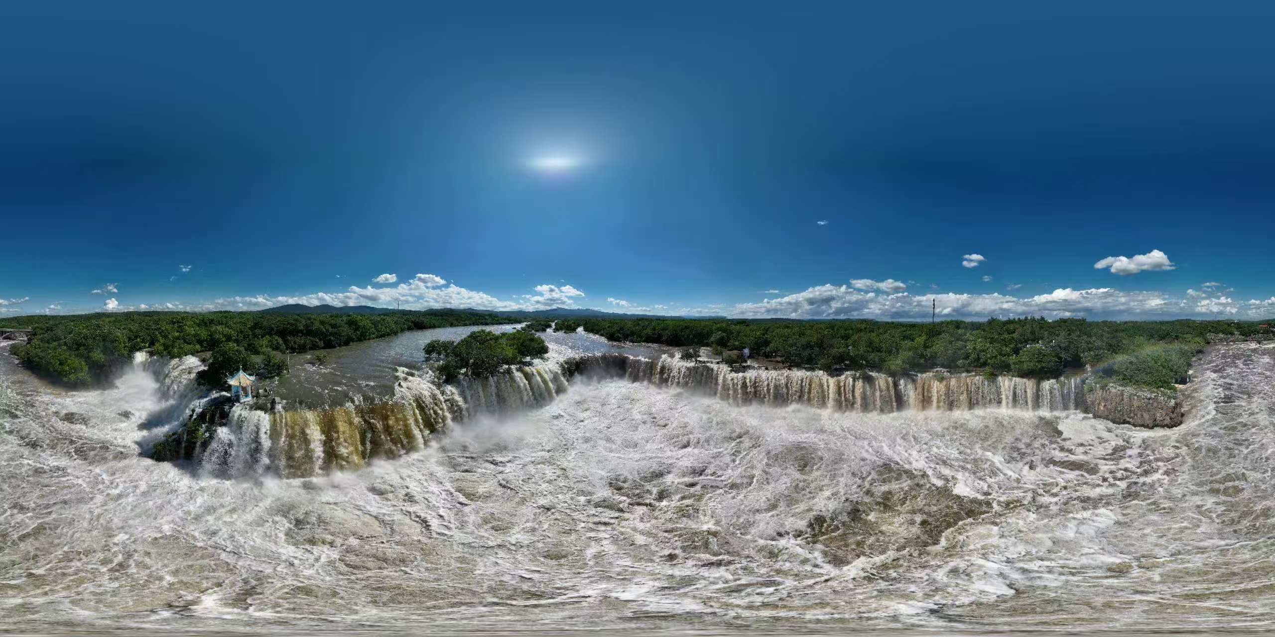 牡丹江鏡泊湖旅遊集團2025年春夏旅遊產品政策推介會在哈爾濱舉辦