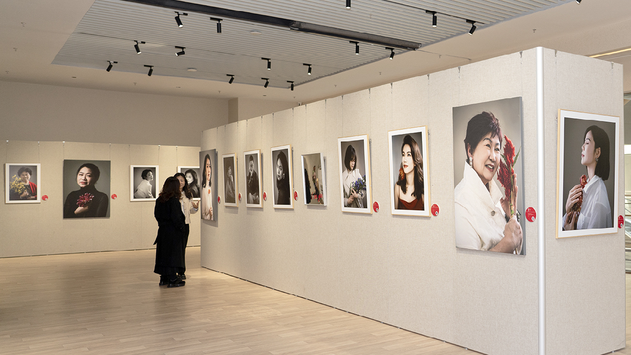 用影像照見女性力量！「照見·珠海女性群像展」開幕