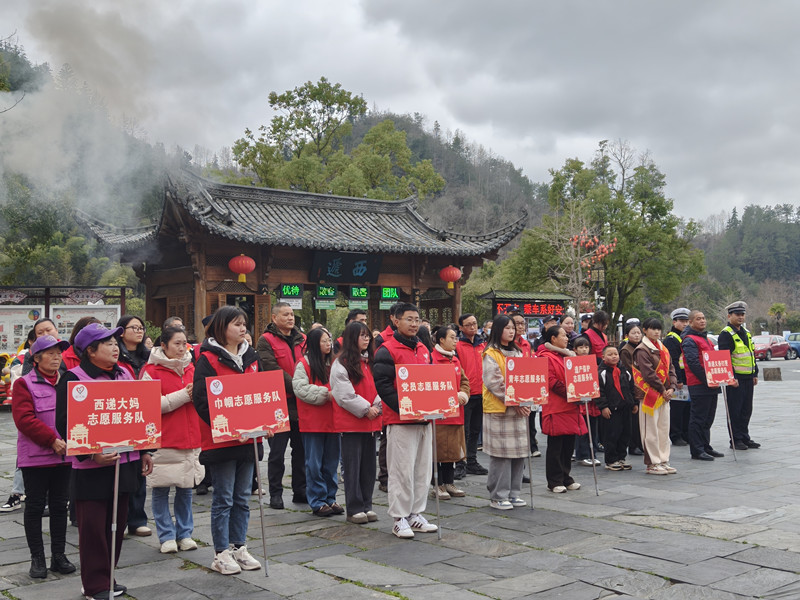 皖黟縣西遞鎮：「三向發力」激活農村黨員教育「一池春水」