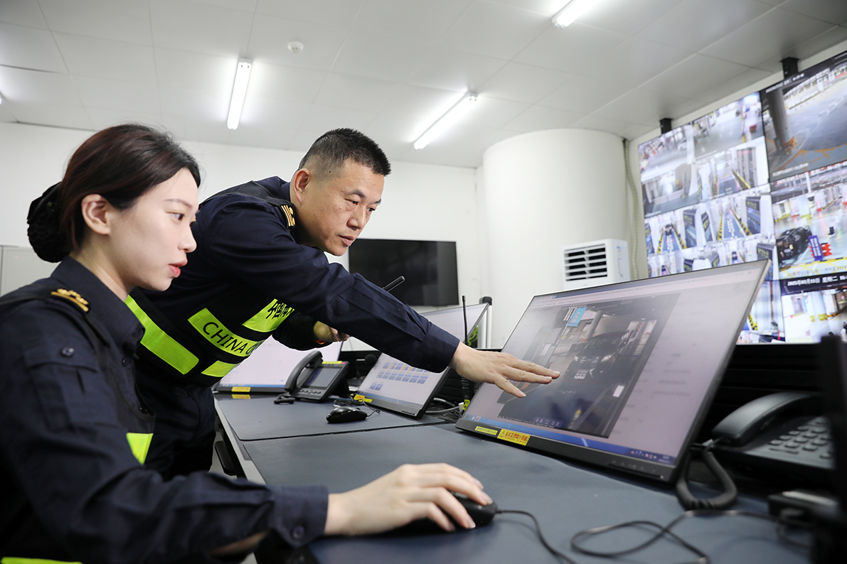 啟用一年  橫琴口岸聯合一站式車道驗放車輛突破259萬輛次