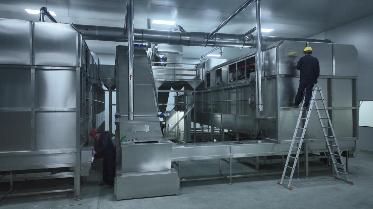 乘風生新翼 皖徽州區「樂高版」智能生產線助力春茶生產