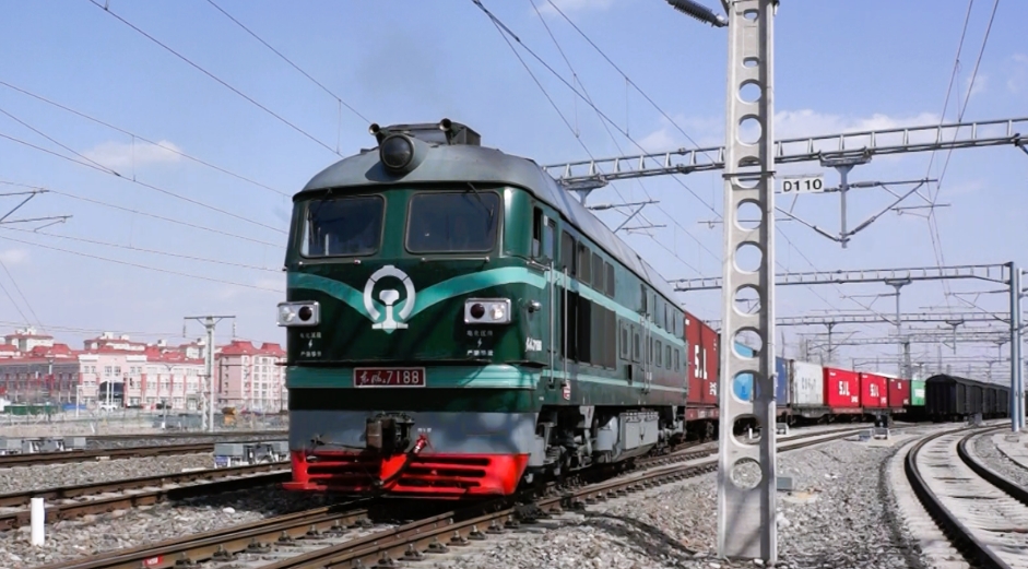新疆霍爾果斯鐵路口岸通行中歐（中亞）班列突破2000列