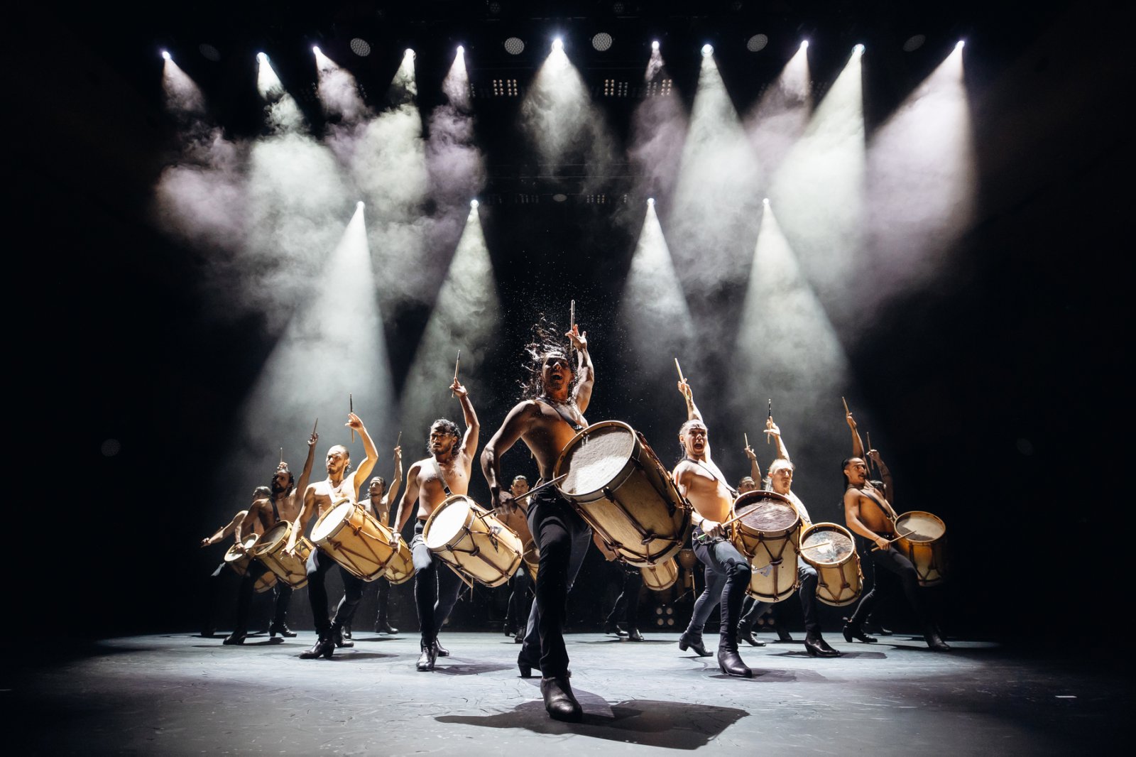 首次中國巡演！阿根廷MALEVO舞團本周坪山大劇院兩場連演