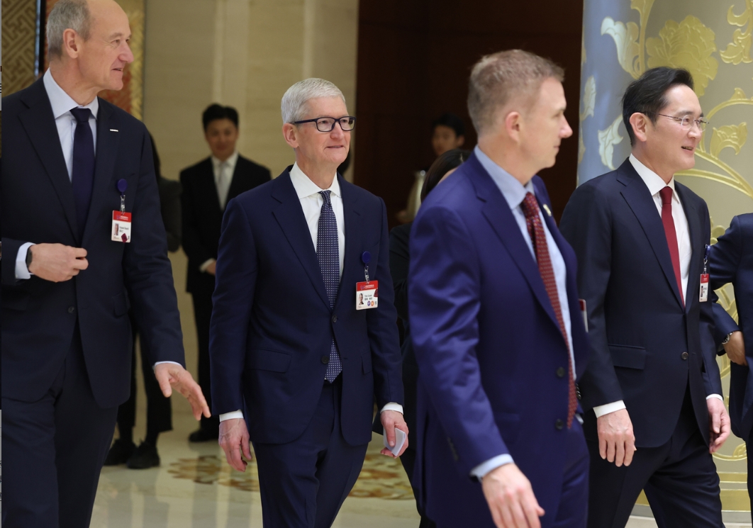 【港商觀察】跨國公司大佬齊聚北京，美國人依舊最多！