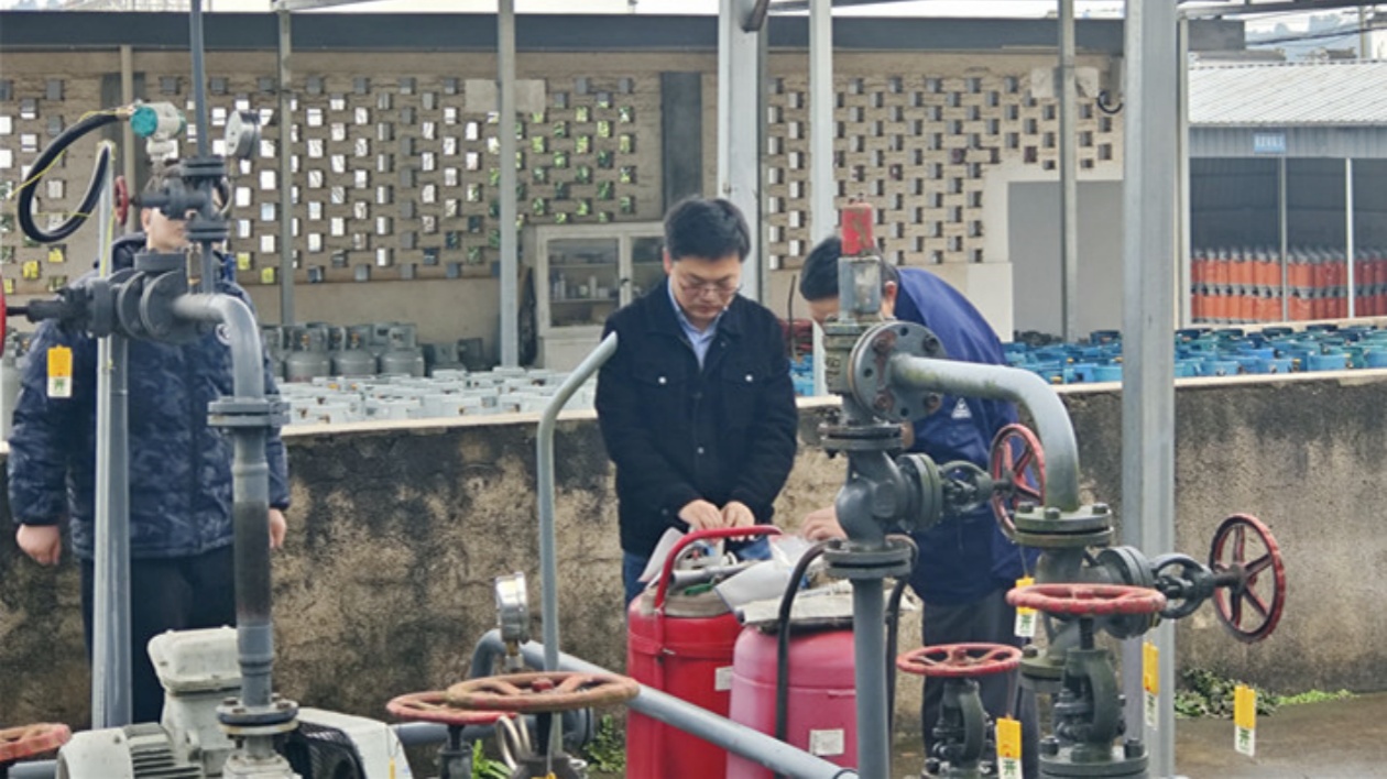 皖黟縣：擰緊燃氣「安全閥」 守護城鄉「煙火氣」