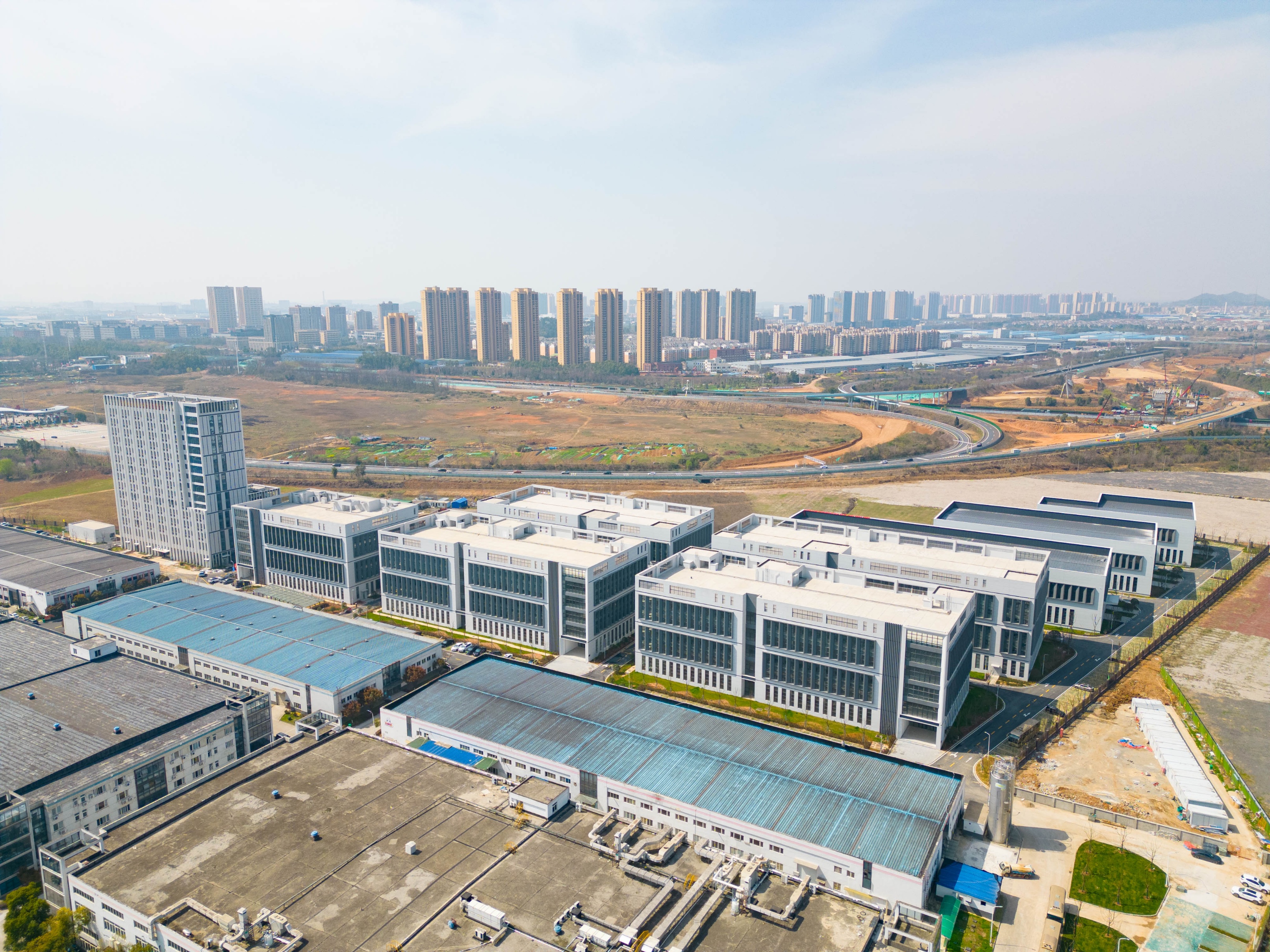 武漢再添一綜合型專業園區