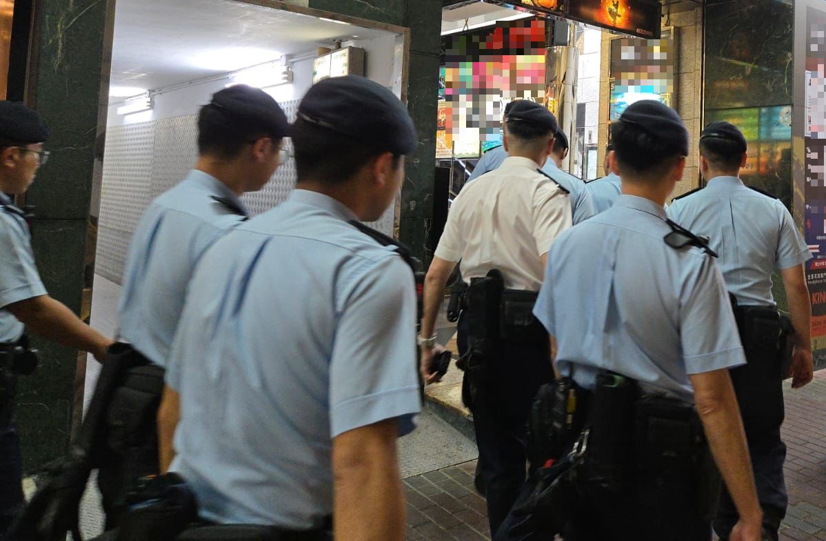 警方旺角展開「犁庭掃穴」 拘捕兩名女子