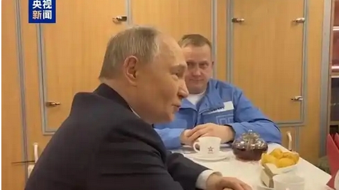 普京：俄羅斯將竭力巩固海上強國地位