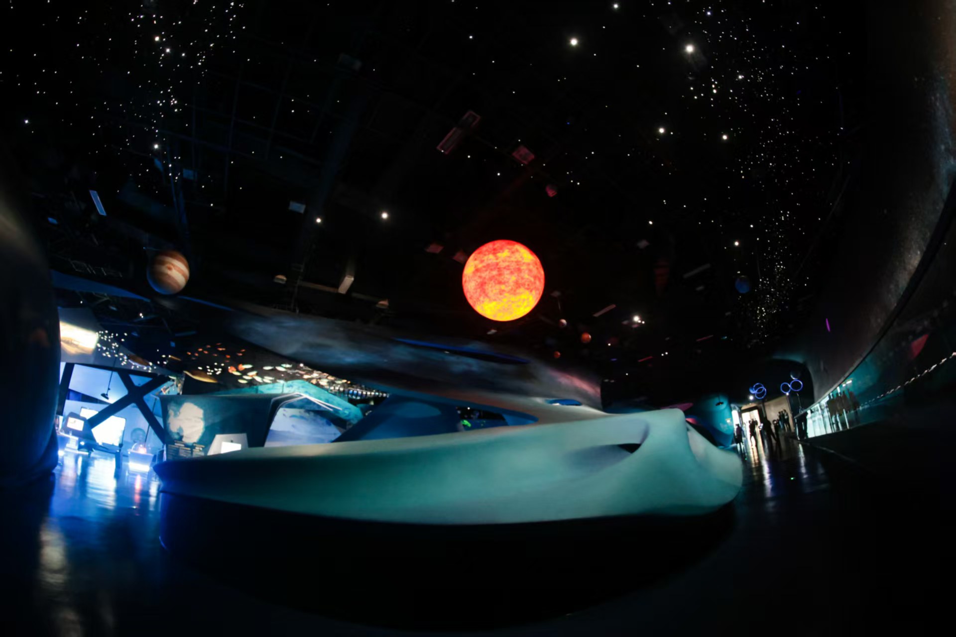 兩大新館啟幕  廣東科學中心逐夢「星辰與大海」