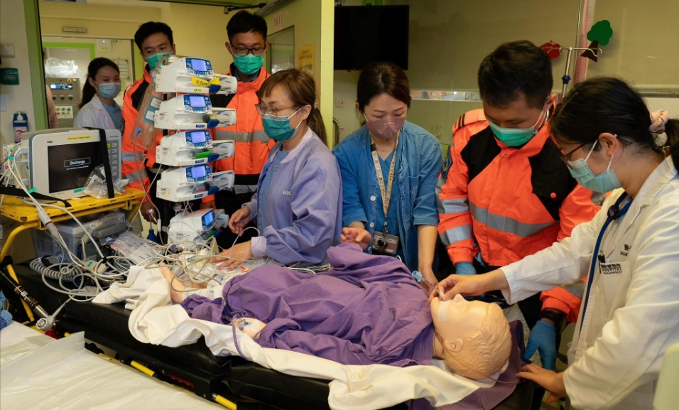 消防醫管局傳染病人轉院演練 保障外界免受傳染病威脅