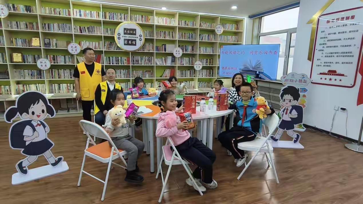 哈市香坊區樂園社區開展「蒲公英課堂—新就業群體子女閱讀分享」活動
