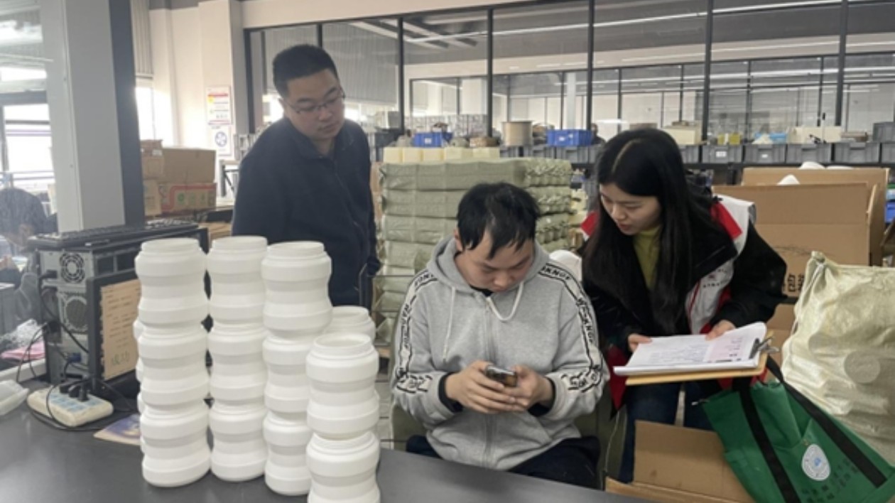 湖南湘江新區雷鋒街道：暖心就業服務  點亮求職夢想