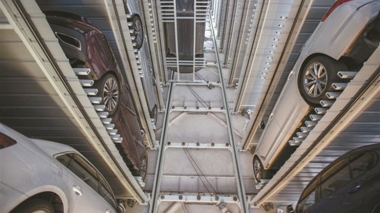 深圳最有儀式感停車場：停車取車1分鐘搞掂