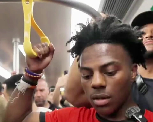 有片 | 粉絲狂追「甲亢哥」 迫爆香港地鐵