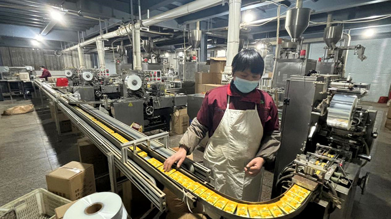 皖屯溪區：生產「拉滿弦」 園區「奏春歌」